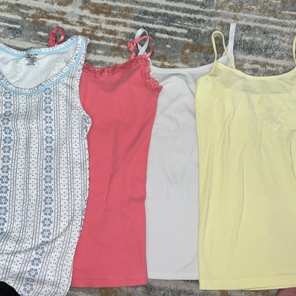 Tops - 4/ Bundle of tank top